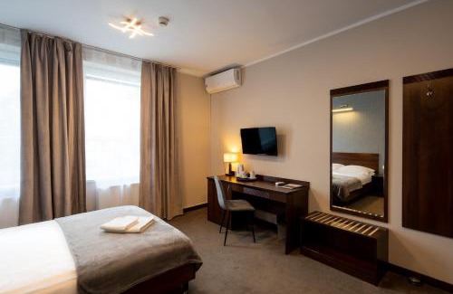 Labiszyn Hotel | Explore Comfort at Hotel Pod Jesiotrem - Pet Friendly Stay