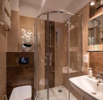 Labiszyn Hotel | Explore Comfort at Hotel Pod Jesiotrem - Pet Friendly Stay