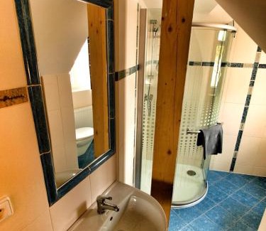 Spalene Porici Hotel | Discover Hotel Pod Kokšínem: Pet-Friendly Retreat