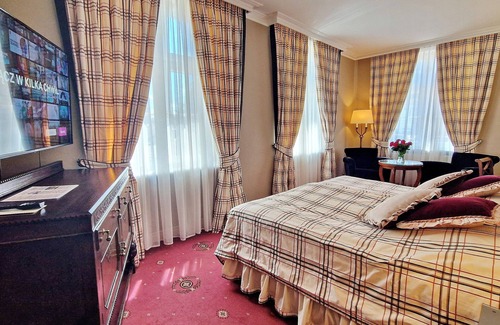 Gdansk City Center Hotel | Experience Elegance at Hotel Podewils in Gdansk