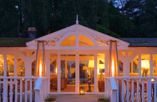 Ostseebad Kuhlungsborn Villa | Hotel Polar-Stern GmbH: Family-Friendly & Pet Welcoming