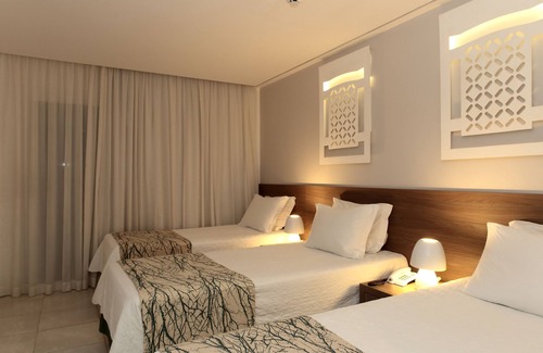 Praia do Frances Hotel | Discover Hotel Ponta Verde Praia do Francês: 4-Star Ocean View