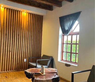 Ciudad Hidalgo Hotel | Budget-Friendly Hotel Portal & Suites with Breakfast Included