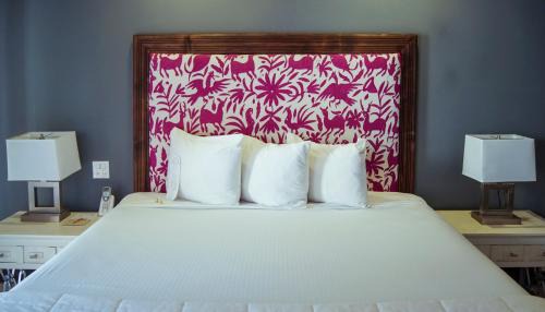 Zona Centro Hotel | Pet-Friendly Retreat at Hotel Posada El Rey Sol - 9/10 Rated