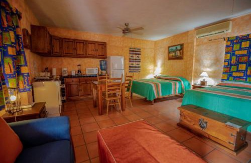 La Paz Hotel | Discover Hotel Posada Luna Sol: Family-Friendly Oasis