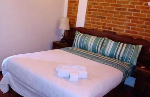 Colonia San Antonio Hotel | Top-Rated Hotel Posada la Fuente with Breakfast & Family Amenities