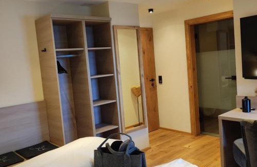 Bichlbach Apartment | Welcoming Stay at Hotel Landgasthof Post with Restaurant