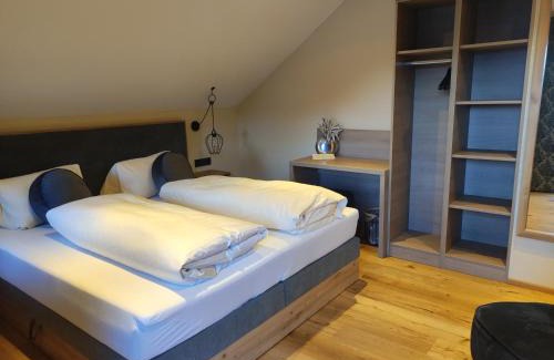 Bichlbach Apartment | Welcoming Stay at Hotel Landgasthof Post with Restaurant