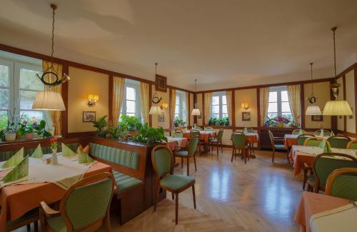 Leutkirch im Allgau Hotel | Discover Hotel Post Leutkirch: Family-Friendly Retreat