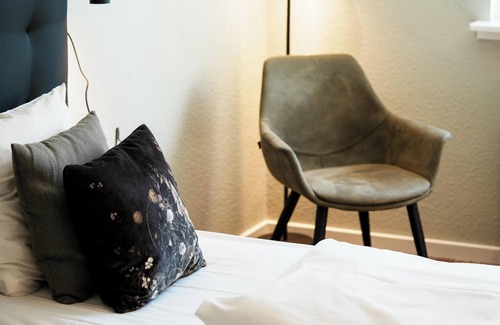Fredericia Hotel | Discover Hotel Postgaarden: Family-Friendly with Breakfast