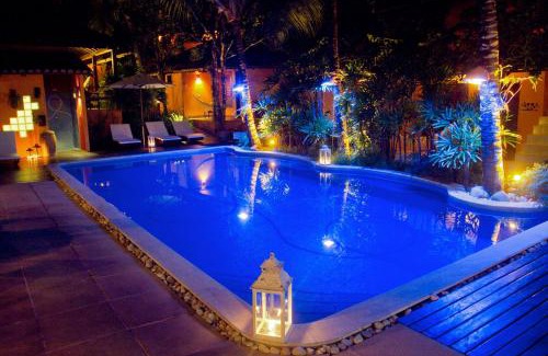 Historic Center Hotel | Relax at Hotel Pousada Coqueiros: Oceanfront Oasis Awaits