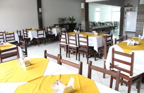 Cananeia Hotel | Family-Friendly Retreat at Hotel Pousada da Néia with Pool