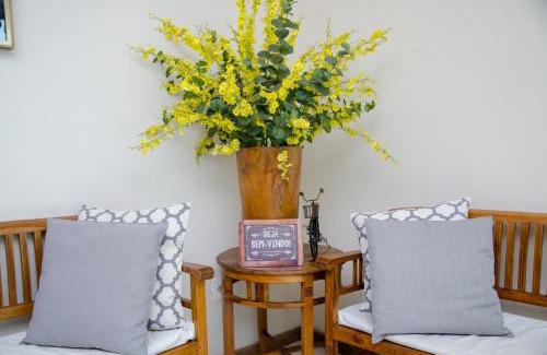 Centro Hotel | Pet-Friendly Hotel Pousada La Belle with Breakfast Included