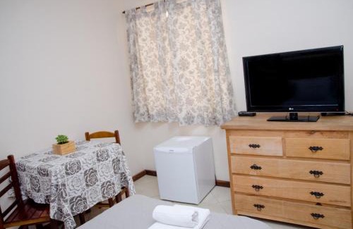 Centro Hotel | Pet-Friendly Hotel Pousada La Belle with Breakfast Included