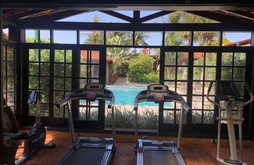 Ourinhos Hotel | Pet-Friendly Hotel Pousada Ourinhos with Pool & Breakfast
