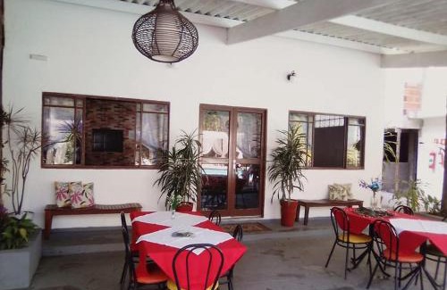 Itapevi Hotel | Discover HOTEL POUSADA PARAÍSO: Pet-Friendly Oceanfront Retreat