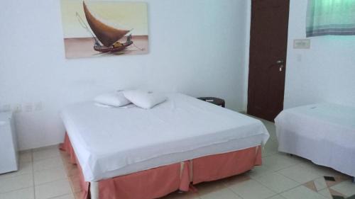 Porto das Dunas Hotel | Oceanfront Escape at Hotel Pousada Summer Way - Pet Friendly