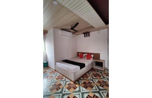 Bhojpur House | Child-Friendly Hotel Prakash Inn in Bhopal Awaits You