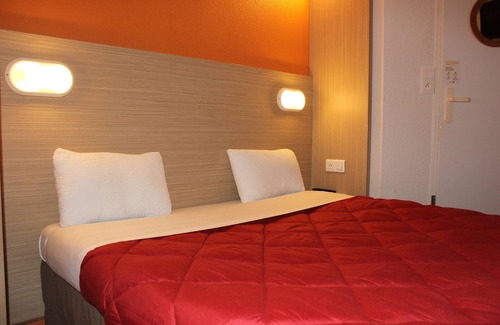 Elancourt Hotel | Discover Hotel Première Classe in Saint Quentin En Yvelines