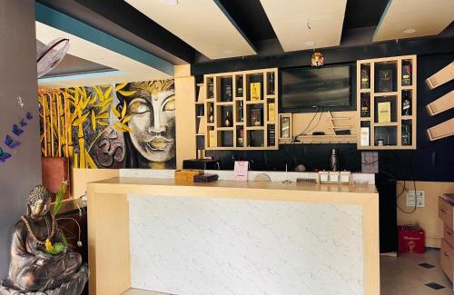 Itahari Hotel | Discover Premier Inn: Pet-Friendly with Complimentary Breakfast
