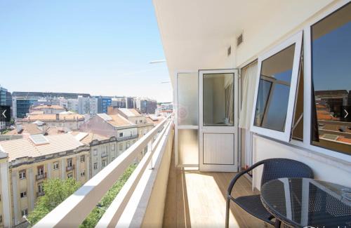 Sao Sebastiao da Pedreira Hotel | Discover Hotel Principe Lisboa: Guest Rated 9/10 & Family Friendly