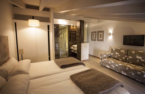 Valganon Hotel | Experience Relaxation at Hotel Pura Vida - Rated 10/10!
