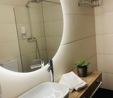 Almagro Hotel | Discover Hotel QB Almagro Centro with Family-Friendly Amenities