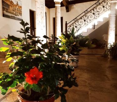 Almagro Hotel | Discover Hotel QB Almagro Centro with Family-Friendly Amenities