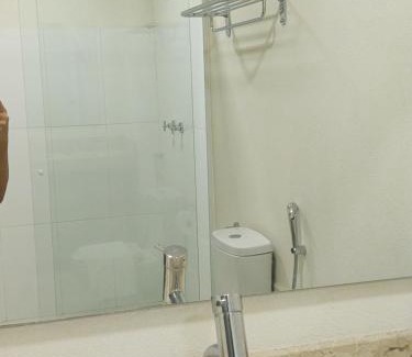 Cristalina Hotel | Discover Comfort at Hotel Quartzo with Family-Friendly Amenities