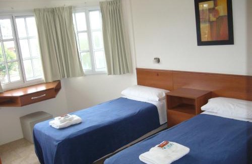 Colon Hotel | Oceanview Comfort at Hotel Queguay with Pool & Breakfast