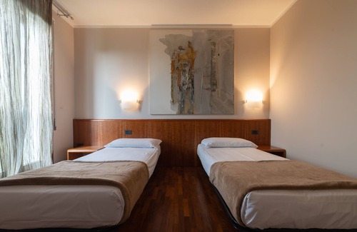 Sandrigo Hotel | Budget-Friendly Hotel Querini: Rated 9/10 with Great Amenities