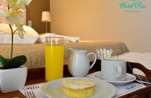 Chajari Hotel | Relax at Hotel Río with Pool, Breakfast & Family-Friendly Fun