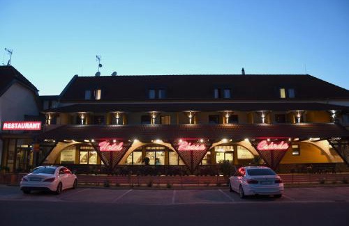 Hegyeshalom Hotel | Discover Comfort at Hotel Rózsa Csárda – Family Friendly Stay