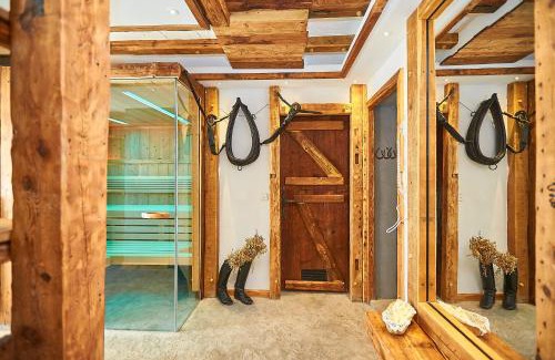 Trochtelfingen House | Relaxing Oceanfront Getaway at Hotel Rössle - 8.4/10 Rating