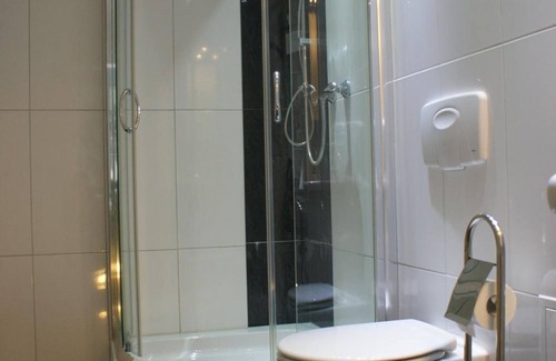 Brechtorf Hotel | Convenient Hotel Rühen: 24/7 Check-In & Free Parking