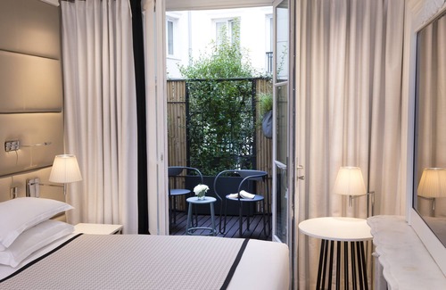 Quartier Saint-Georges Hotel | Elegant Hotel R de Paris: Rated 9.4 with Spa & Family Amenities