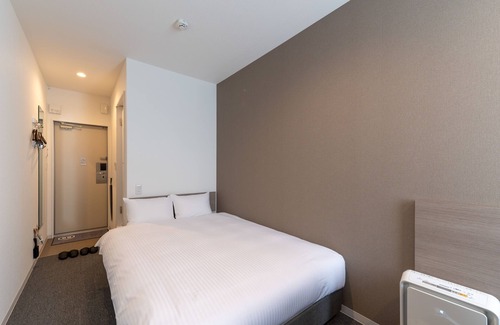 Ashikaga House | Discover Hotel R9 The Yard Ashikagaekinishi: Eco-Friendly Escape