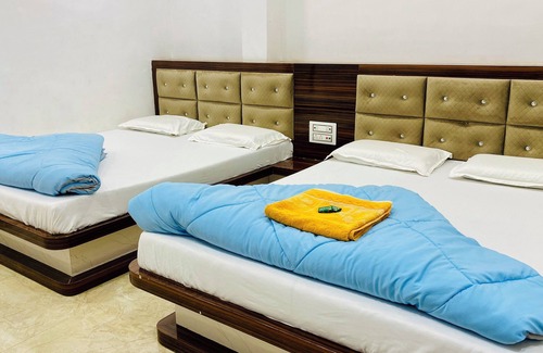 Omkareshwar Hotel | Hotel Radhe Shree