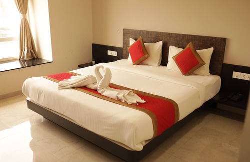 Belagavi Hotel | Cozy Hotel Rahul Palace Belagavi with Breakfast Included