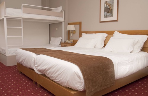 Castelo Branco Hotel | Discover Hotel Rainha D. Amelia: Arts, Leisure & Spa