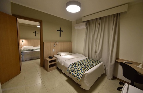Aparecida Hotel | Exquisite Hotel Rainha dos Apóstolos with Top Amenities