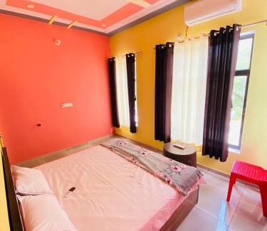 Shri Madhopur Hotel | Hotel Rajdhani Palace