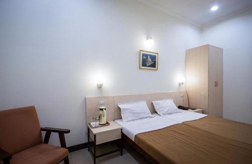 Agra Hotel | Budget-Friendly Hotel Ranjeet with Family Amenities