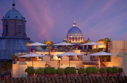 Rione V Ponte Hotel | Premier Retreat at Bio Hotel Raphael - Relais & Châteaux
