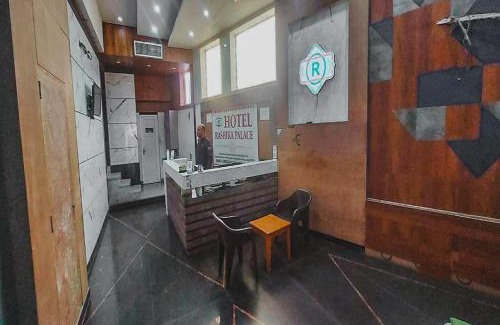 Sindhi Camp Hotel | Budget-Friendly Stay at Hotel Rashika Palace with Breakfast