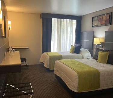 Downtown Queretaro Hotel | Discover Hotel Real Alameda de Queretaro with Pool & Views
