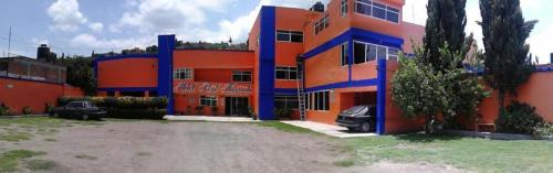 Tlaxcala Hotel | Budget-Friendly Stay at Real Tlaxcala with Breakfast Included