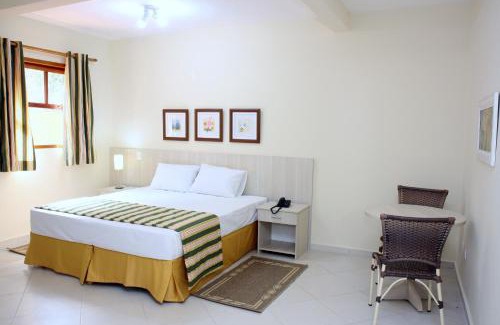 Mairipora Hotel | Charming Hotel Refúgio Vista Serrana: Oceanfront Retreat