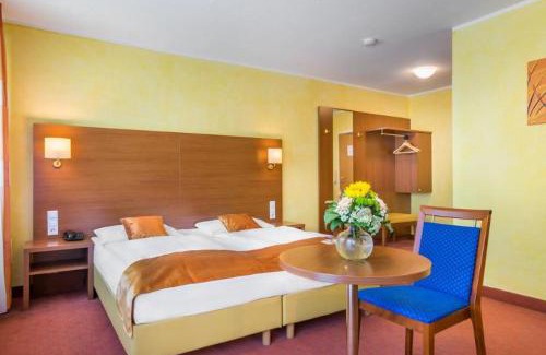 Feuersee Hotel | Budget-Friendly Hotel Rega Stuttgart with Family Amenities