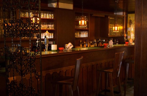 Krov House | Welcoming Hotel Reichsschenke Zum Ritter Götz "Garni" Stay